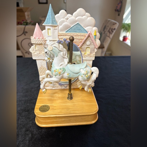 Other - Ceramic Carousel Horse Music Box Mirror Wood Base Vintage 1991